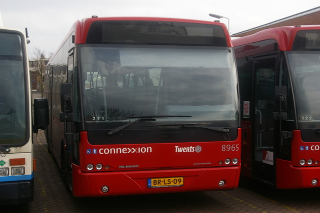 Foto van CXX VDL Ambassador ALE-120 8965 Standaardbus door wyke2207