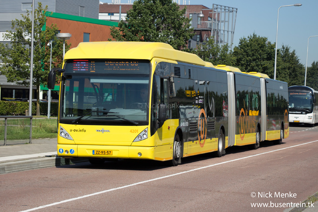 Foto van QBZ Van Hool AGG300 4201 Dubbelgelede bus door Busentrein