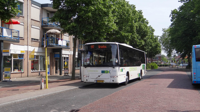 Foto van OVinIJ Volvo 8700 RLE 5742 Standaardbus door OVdoorNederland