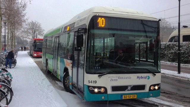 Foto van QBZ Volvo 7700 Hybrid 6166 Standaardbus door Busdordrecht