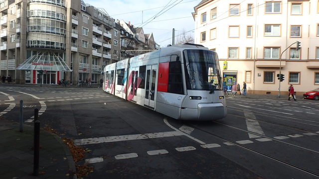 Foto van Rheinbahn NF8U 3310 Tram door Perzik