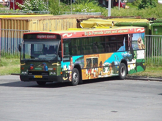 Foto van CXX Den Oudsten B88 4561 Standaardbus door Henry58