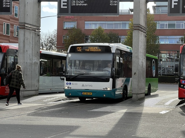 Foto van ARR VDL Ambassador ALE-120 8230 Standaardbus door Stadsbus