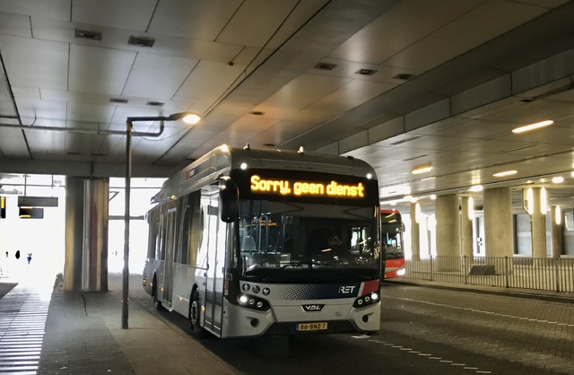 Foto van RET VDL Citea SLE-120 Hybrid 1221 Standaardbus door Rotterdamseovspotter