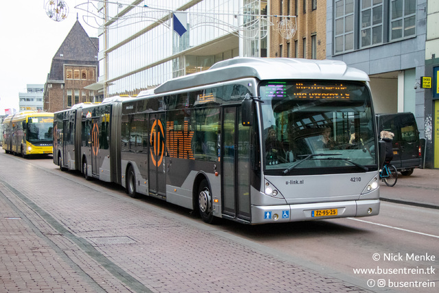 Foto van QBZ Van Hool AGG300 4210 Dubbelgelede bus door_gemaakt Busentrein