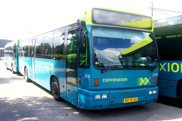 Foto van CXX Den Oudsten B95 2438 Standaardbus door wyke2207