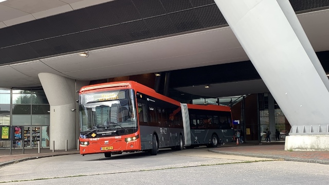Foto van CXX Ebusco 2.2 (18mtr) 9808 Gelede bus door Stadsbus