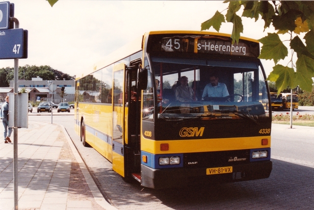 Foto van GSM Den Oudsten B88 4338 Standaardbus door wyke2207