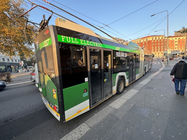 Foto van ATM Solaris Trollino 18 800 Gelede bus door Stadsbus