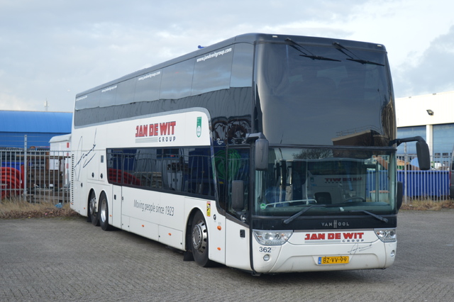 Foto van JdW Van Hool Astromega 362 Dubbeldekkerbus door wyke2207