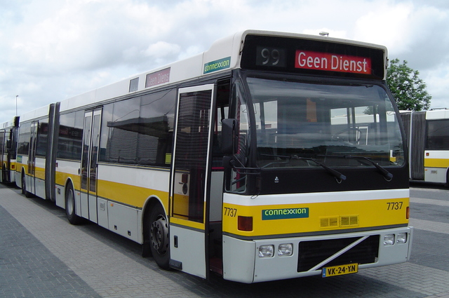 Foto van CXX Berkhof Duvedec G 7737 Gelede bus door wyke2207