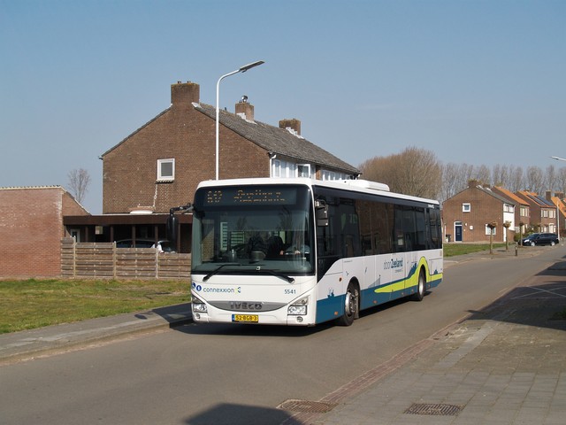 Foto van CXX Iveco Crossway LE (13mtr) 5541 Standaardbus door_gemaakt Sanderlubbers