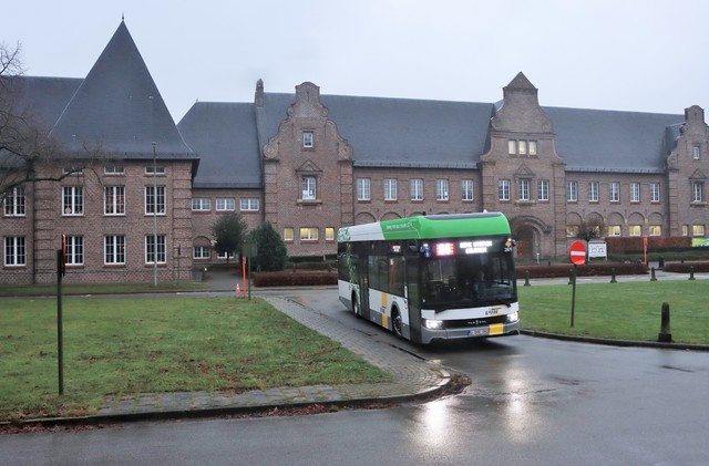Foto van DeLijn Van Hool A12 2871 Standaardbus door mauricehooikammer