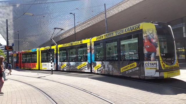 Foto van RET Rotterdamse Citadis 2112 Tram door Sneltram