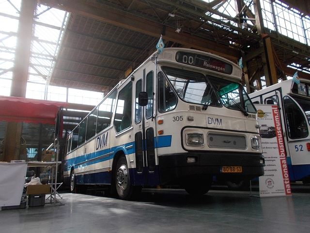 Foto van NBM Leyland-Den Oudsten Standaardstreekbus 305 Standaardbus door stefan188