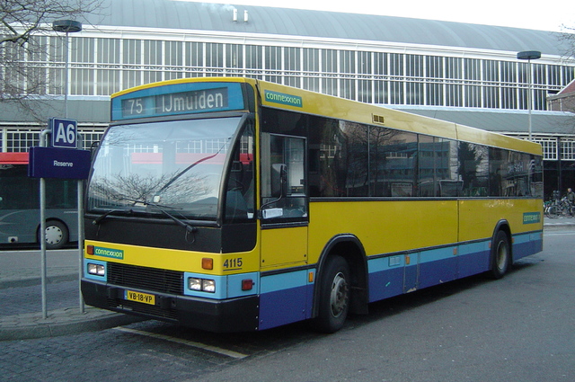 Foto van CXX Den Oudsten B88 4115 Standaardbus door wyke2207