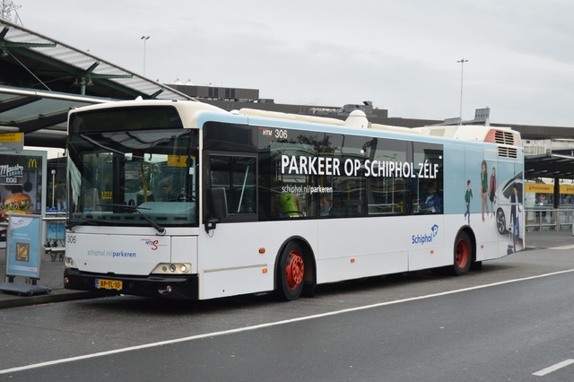 Foto van HTM Berkhof Diplomat 306 Standaardbus door wyke2207