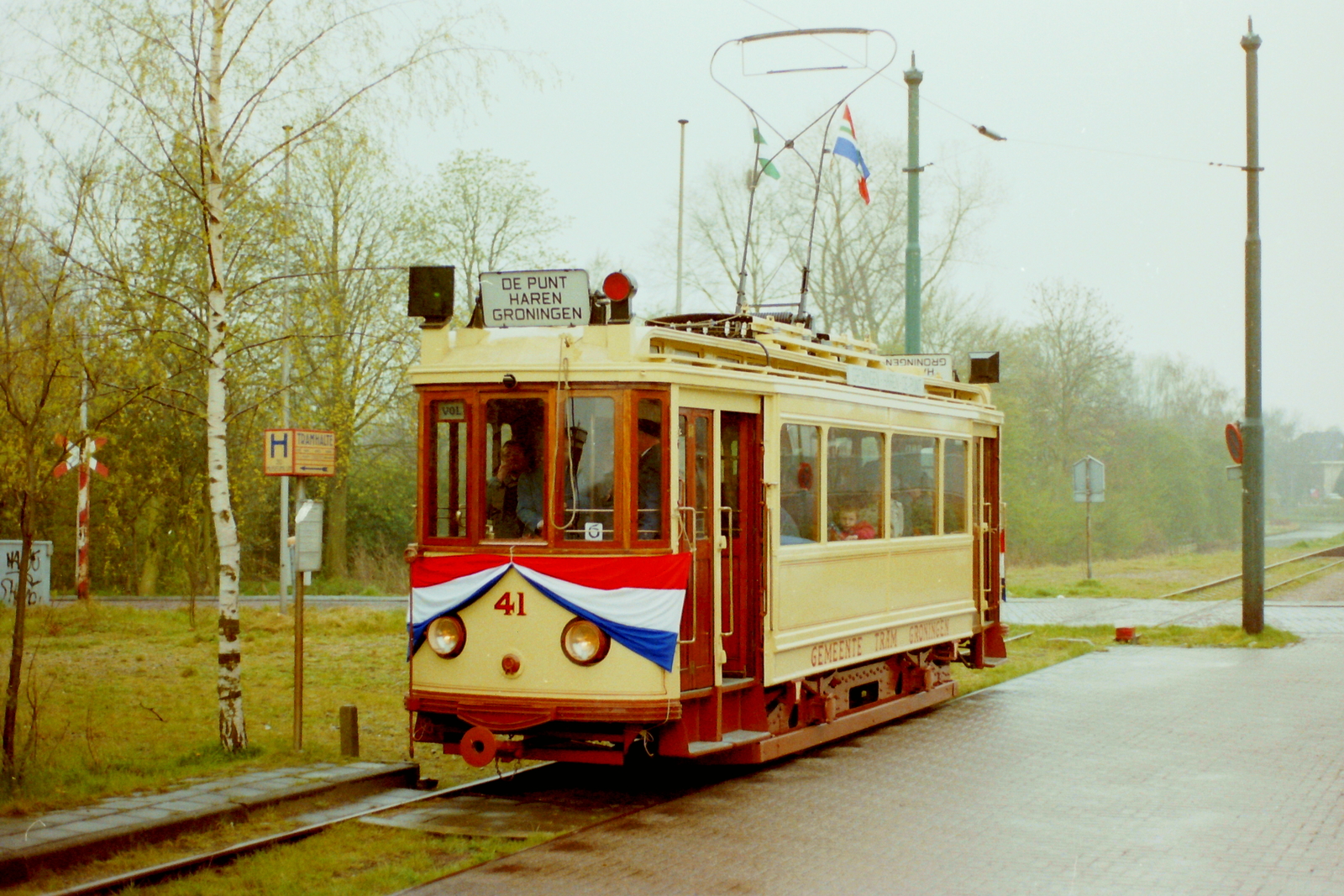 Foto van EMTA Diverse trams 41