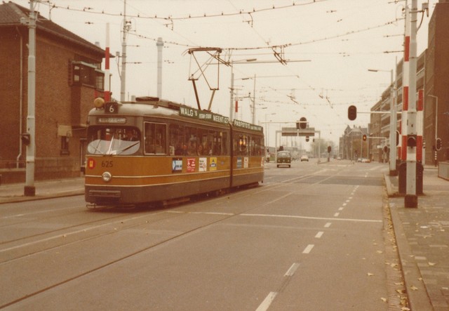 Foto van RET Rotterdamse Düwag GT6 625 Tram door JanWillem