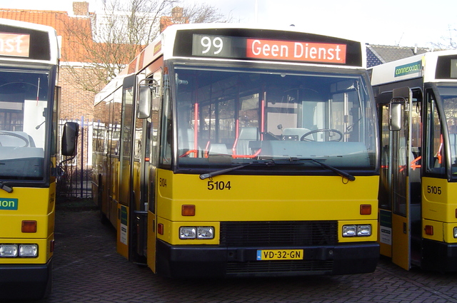 Foto van CXX Den Oudsten B88 5104 Standaardbus door_gemaakt wyke2207