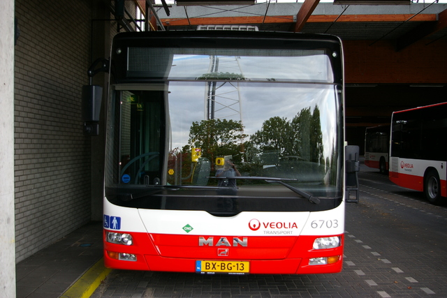 Foto van VEO MAN Lion's City CNG 6703 Standaardbus door wyke2207