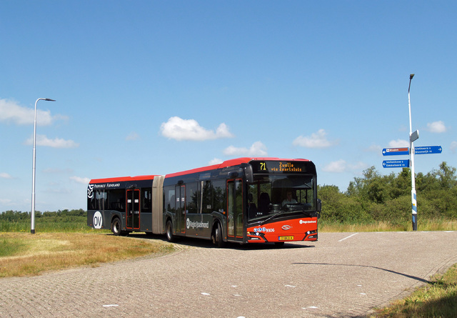 Foto van OVinIJ Solaris Urbino 18 9306 Gelede bus door Sanderlubbers