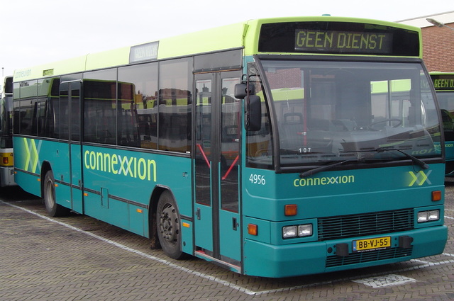 Foto van CXX Den Oudsten B88 4956 Standaardbus door wyke2207
