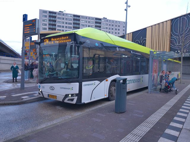 Foto van CXX Solaris Urbino 12 hydrogen 2135 Standaardbus door retdamian15