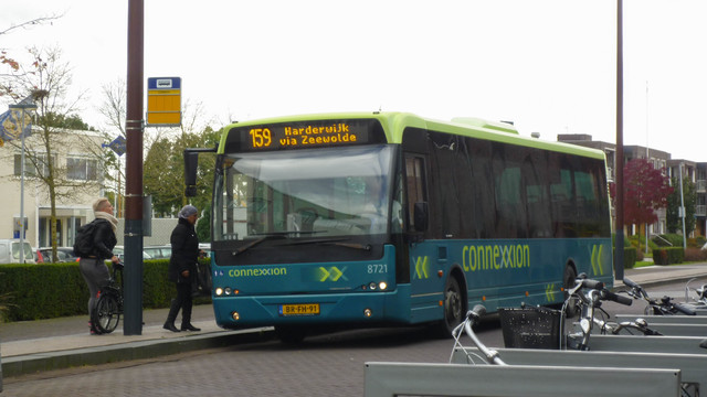 Foto van CXX VDL Ambassador ALE-120 8721 Standaardbus door OVdoorNederland