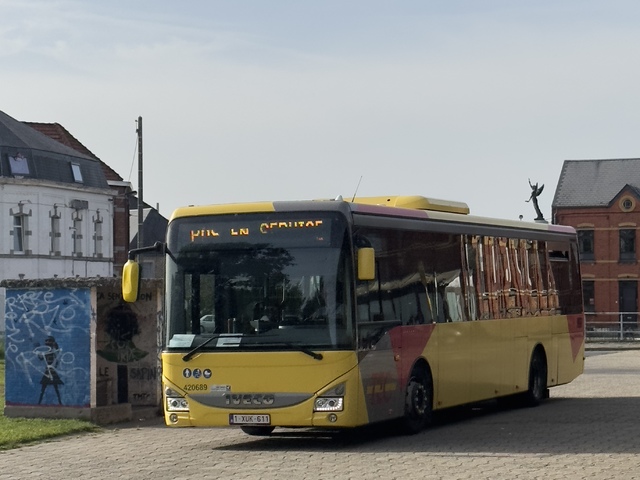 Foto van TEC Iveco Crossway LE (12mtr) 420689 Standaardbus door Ovzuidnederland