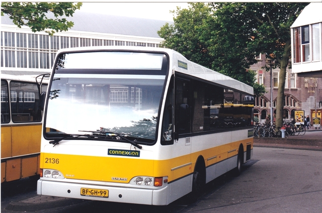 Foto van CXX Berkhof 2000NL 2136 Standaardbus door wyke2207