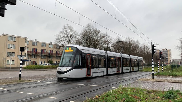 Foto van GVB 15G-tram (Urbos) 3022 Tram door Stadsbus