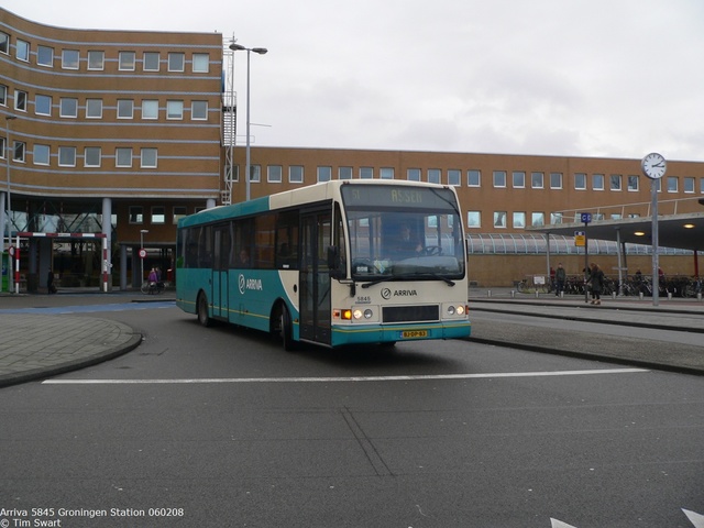 Foto van ARR Berkhof 2000NLF 5845 Standaardbus door tsov