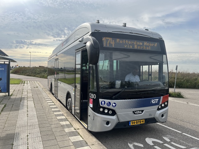 Foto van RET VDL Citea SLE-120 Hybrid 1280 Standaardbus door WimRET2023