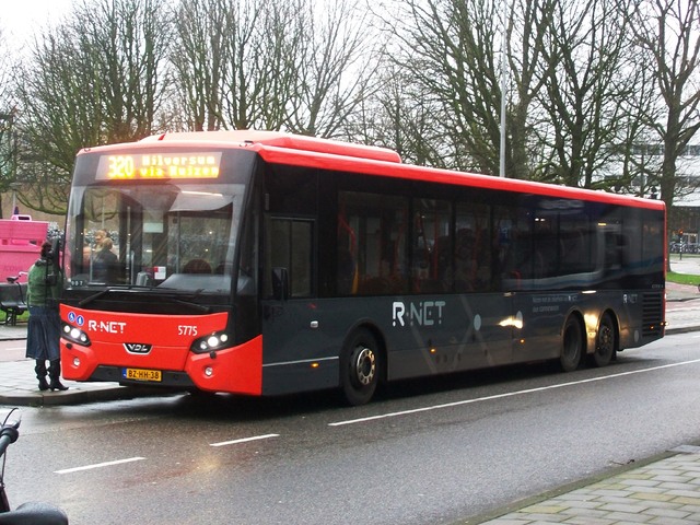 Foto van CXX VDL Citea XLE-137 5775 Standaardbus door wyke2207
