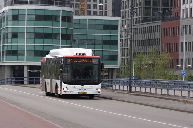 Foto van HTM MAN Lion's City CNG 1037 Standaardbus door Tramspoor