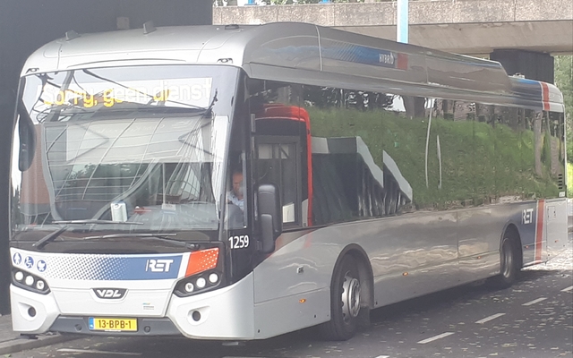 Foto van RET VDL Citea SLE-120 Hybrid 1259 Standaardbus door glenny82