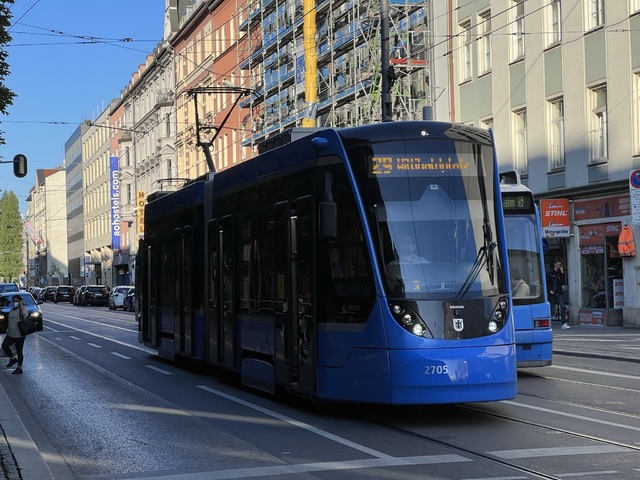 Foto van MVG Avenio 2705 Tram door Stadsbus