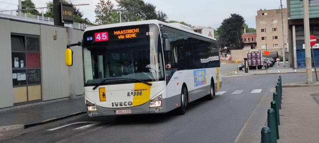 Foto van DeLijn Iveco Crossway LE (12mtr) 5741 Standaardbus door MHVentura