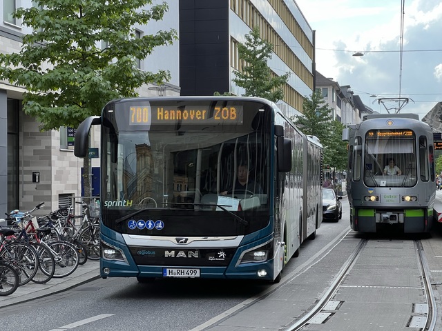Foto van RegiobusH MAN Lion's City 19C 499 Gelede bus door Stadsbus