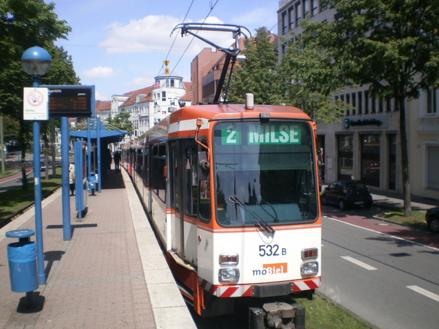 Foto van MoBiel Stadtbahnwagen M/N 8 532 Tram door Perzik