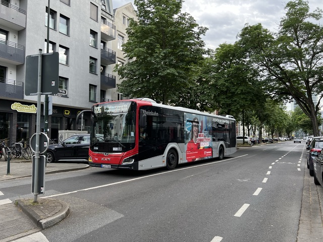 Foto van Rheinbahn MAN Lion's City 12C 7182 Standaardbus door Stadsbus