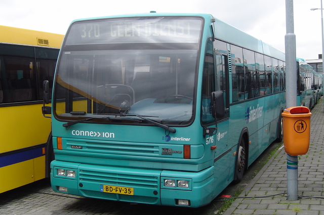 Foto van CXX Den Oudsten B89 5716 Standaardbus door wyke2207