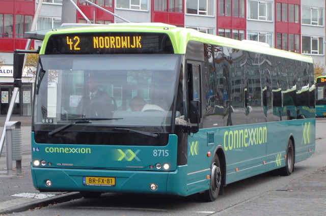 Foto van CXX VDL Ambassador ALE-120 8715 Standaardbus door wyke2207