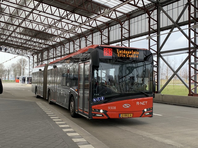 Foto van CXX Solaris Urbino 18 9308 Gelede bus door Stadsbus