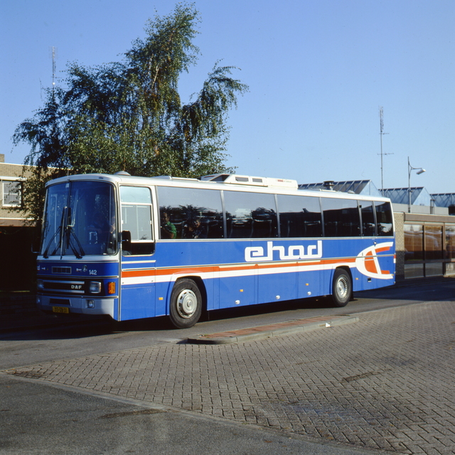 Foto van EHAD DAF MB200 142 Standaardbus door NE24