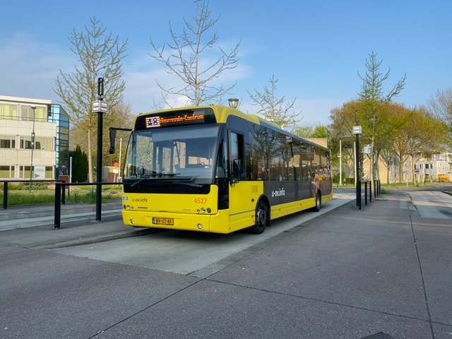Foto van QBZ VDL Ambassador ALE-120 4527 Standaardbus door TransportspotterAmsterdam