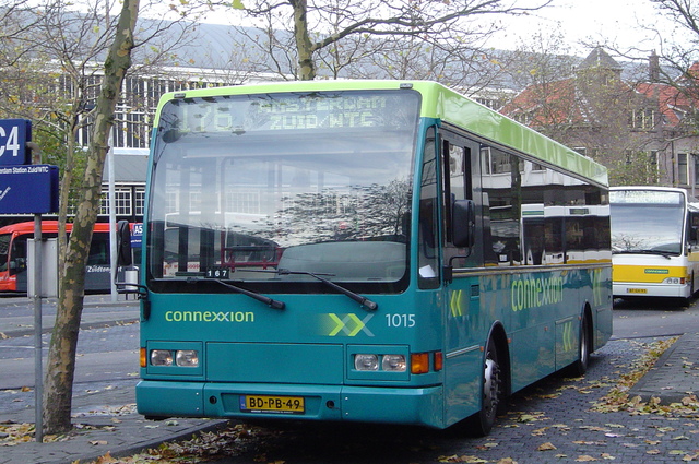 Foto van CXX Berkhof 2000NL 1015 Standaardbus door wyke2207