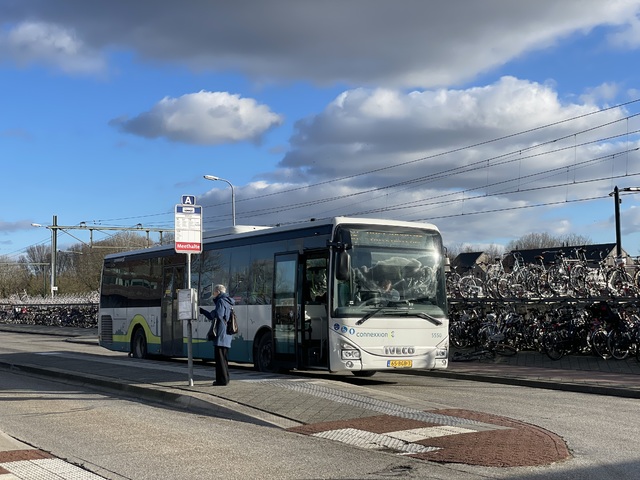 Foto van CXX Iveco Crossway LE (13mtr) 5550 Standaardbus door M48T