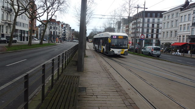 Foto van DeLijn VDL Citea SLF-120 Hybrid 5944 Standaardbus door Perzik